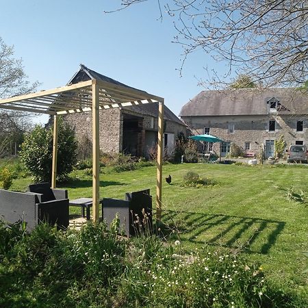 La Bicyclette Bleue Bed & Breakfast Montpinchon Eksteriør bilde