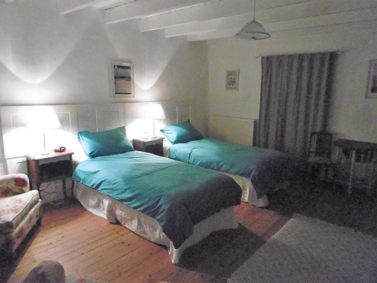 La Bicyclette Bleue Bed & Breakfast Montpinchon Eksteriør bilde