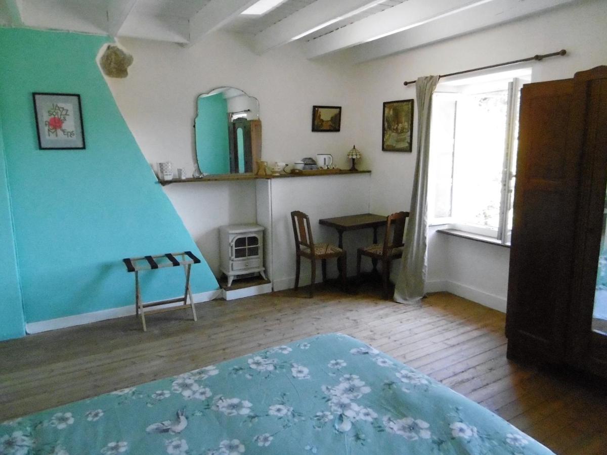 La Bicyclette Bleue Bed & Breakfast Montpinchon Eksteriør bilde